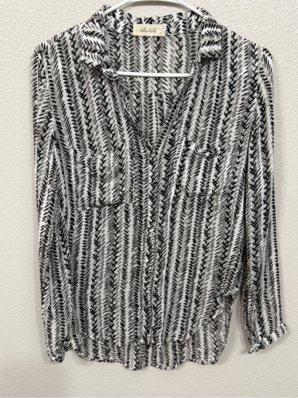 Bella Dahl Batik Chevron Print Pocket Button Down Shirt Small